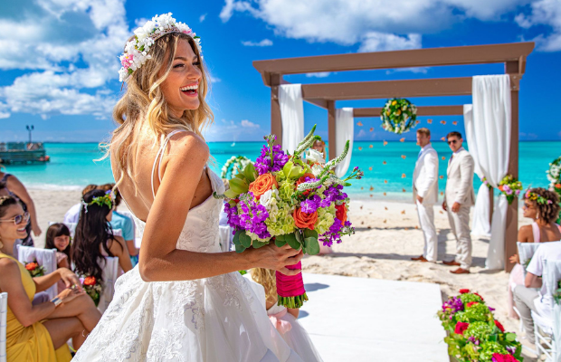Planning a Destination Wedding in 2018? Learn How to Do it Budget-Friendly!